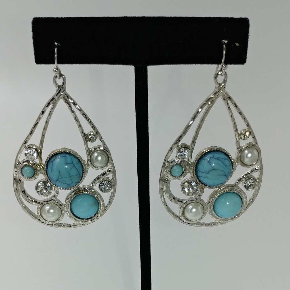 NWT Turquoise Glam Dangle Earrings